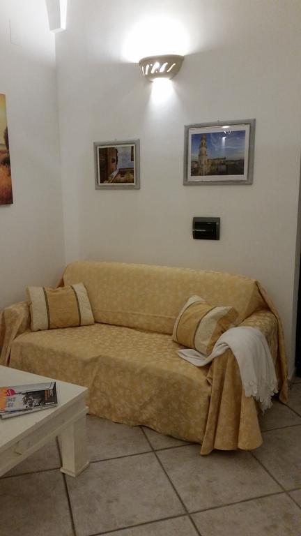 Dimora Vernazza Bed & Breakfast Lecce Luaran gambar